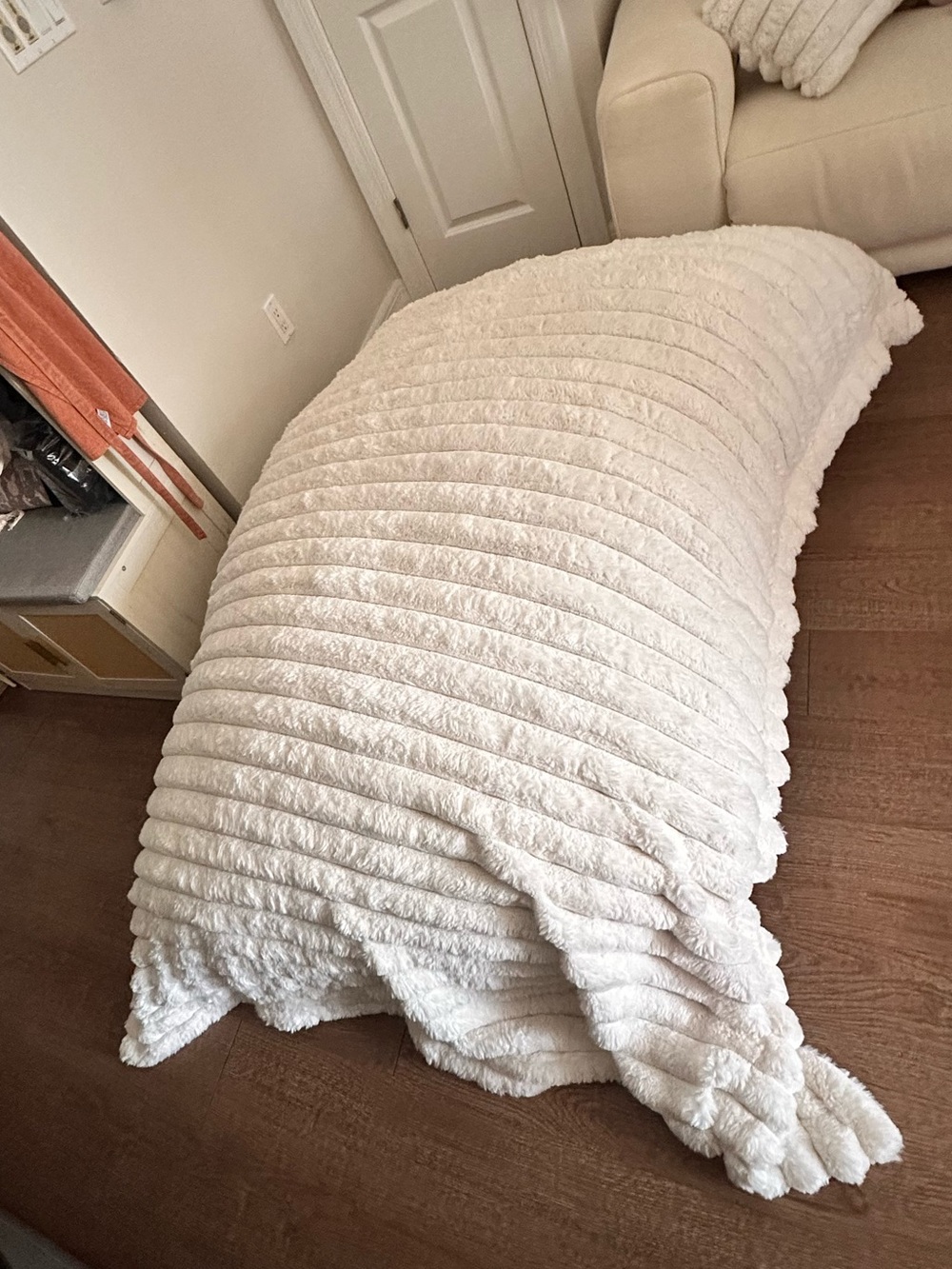 Giant Beige Plush Ribbed Bean Bag with Pillow- Cozy Home
